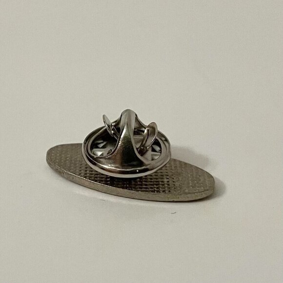 Peterbilt Trucks Logo Pin Advertising Logo Lapel - Picture 9 of 11